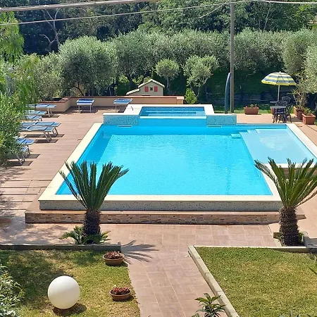 Ambrosia Apart Otel San Marco di Castellabate