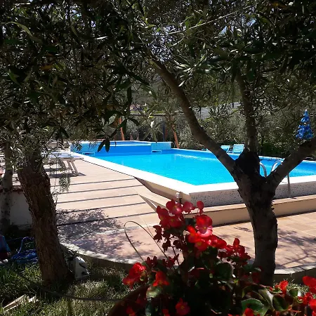 Apart Otel Ambrosia *