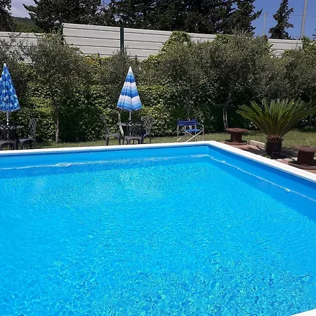 Apart Otel Ambrosia